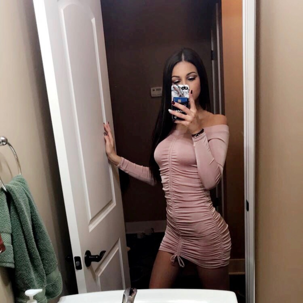 Meet your Posher, Macy